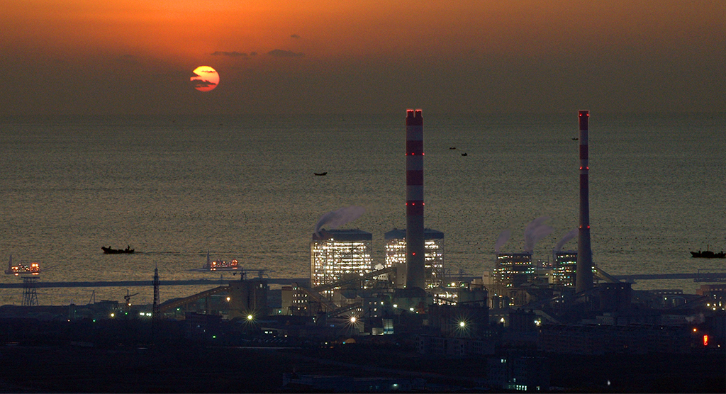 011208日照电厂.jpg